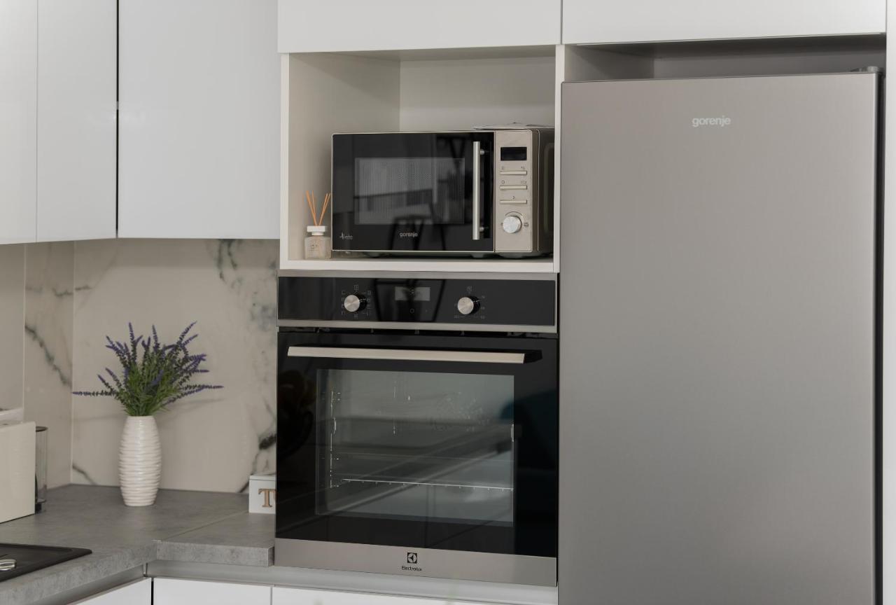 Apartment Ema Макарська Екстер'єр фото